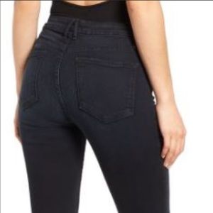 Good American GOOD LEGS high rise skinny jeans